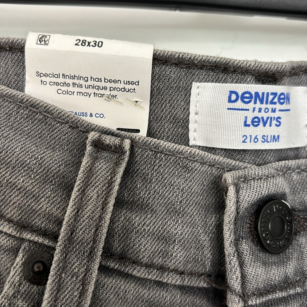 LEVI'S Jeans - Picture 5 of 6